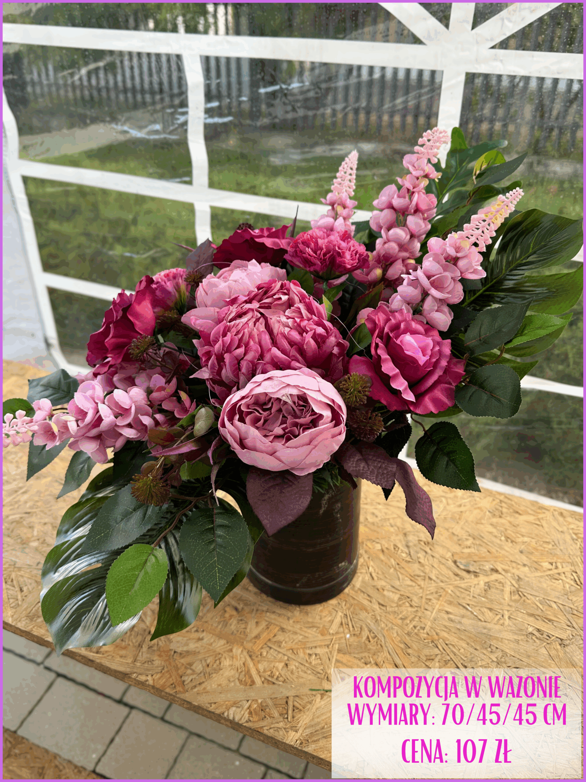 Aranżacja nagrobna z chryzantem i dodatkami w jesiennych barwach